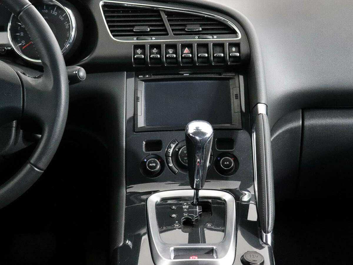 Купить Peugeot 3008 с пробегом. Фото: #11