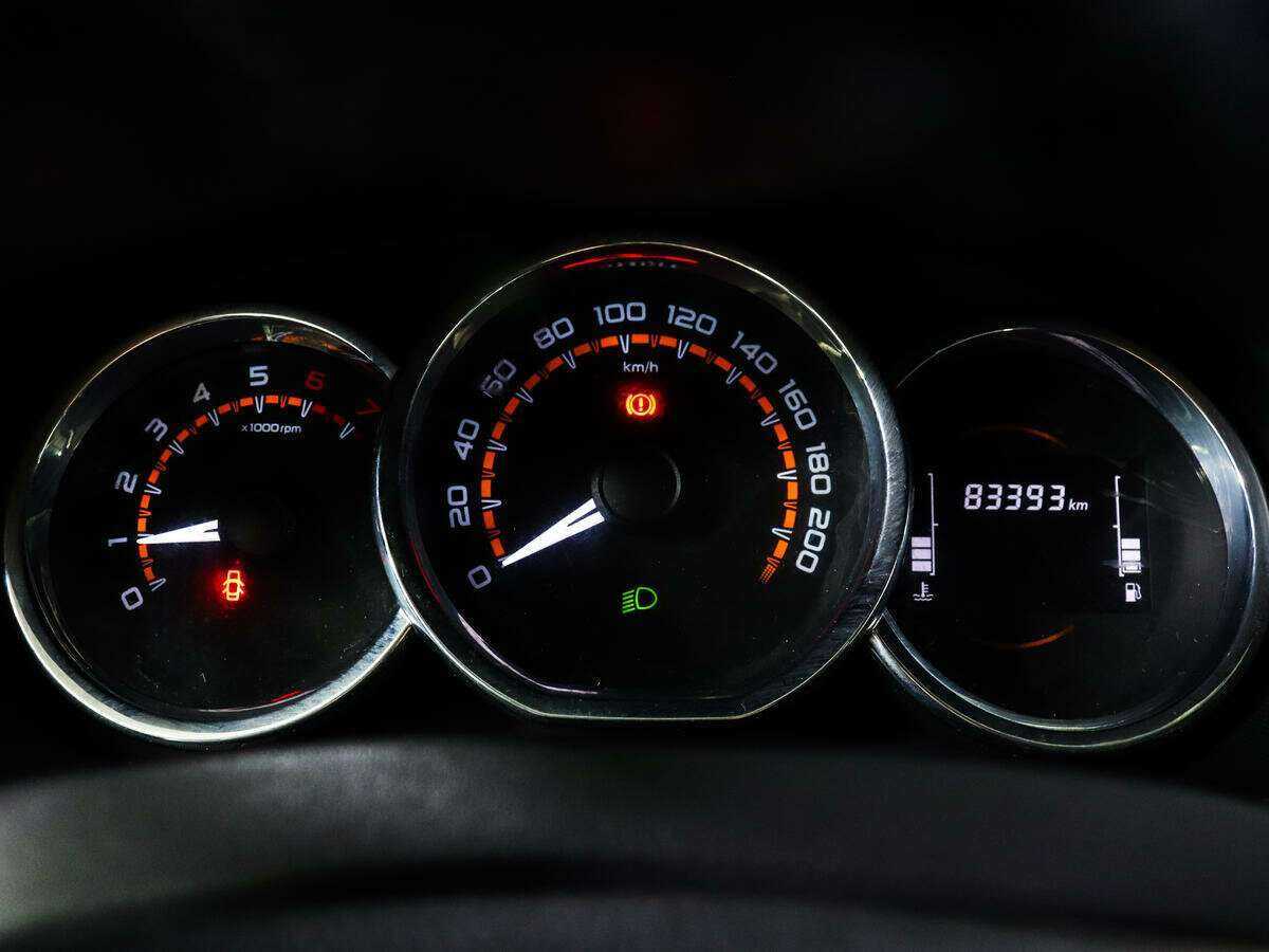 Купить Lada (ВАЗ) Largus с пробегом. Фото: #7