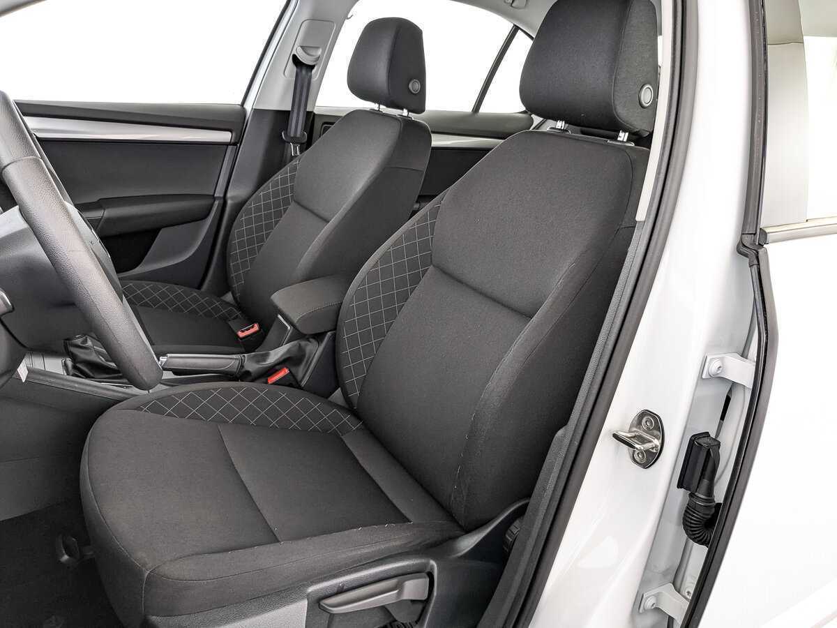 Купить Skoda Octavia с пробегом. Фото: #17