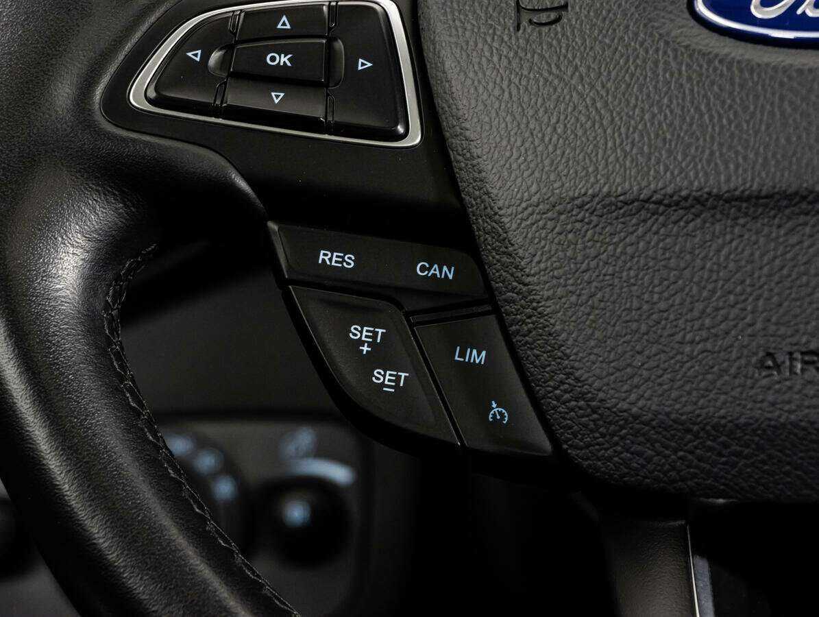 Купить Ford Kuga с пробегом. Фото: #11