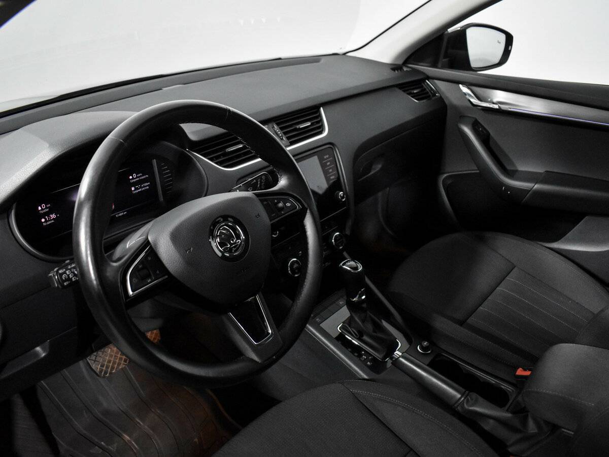Купить Skoda Octavia с пробегом. Фото: #8