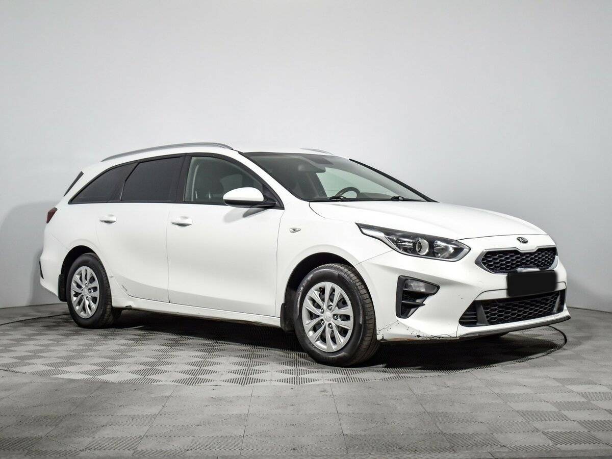 Купить Kia Ceed с пробегом. Фото: #2