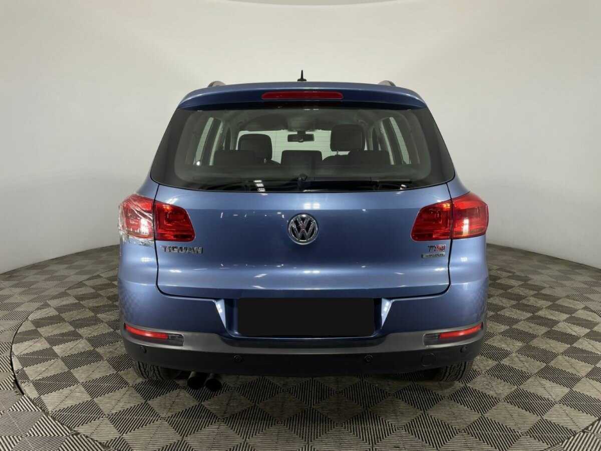 Купить Volkswagen Tiguan с пробегом. Фото: #2