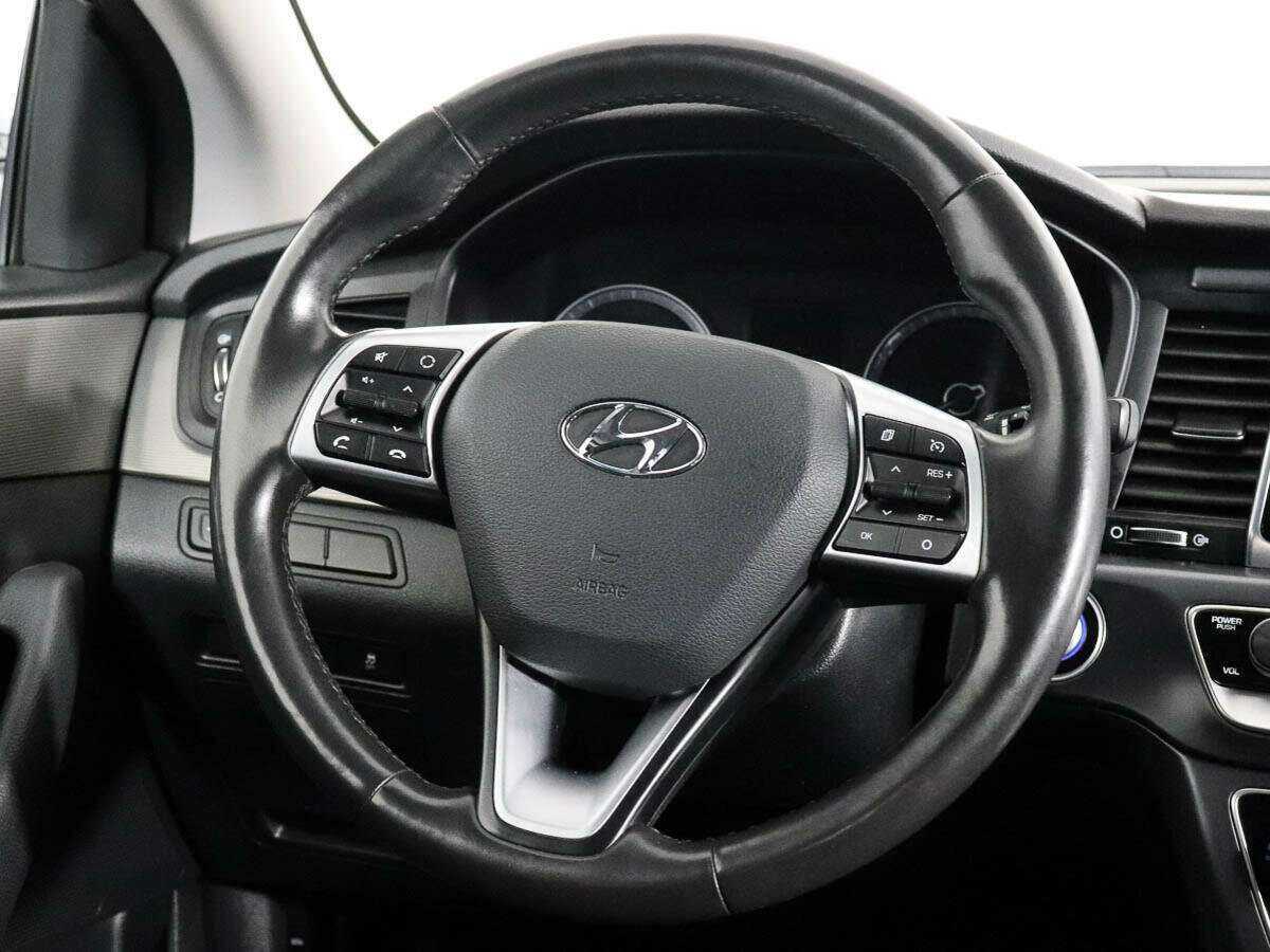 Купить Hyundai Sonata с пробегом. Фото: #12