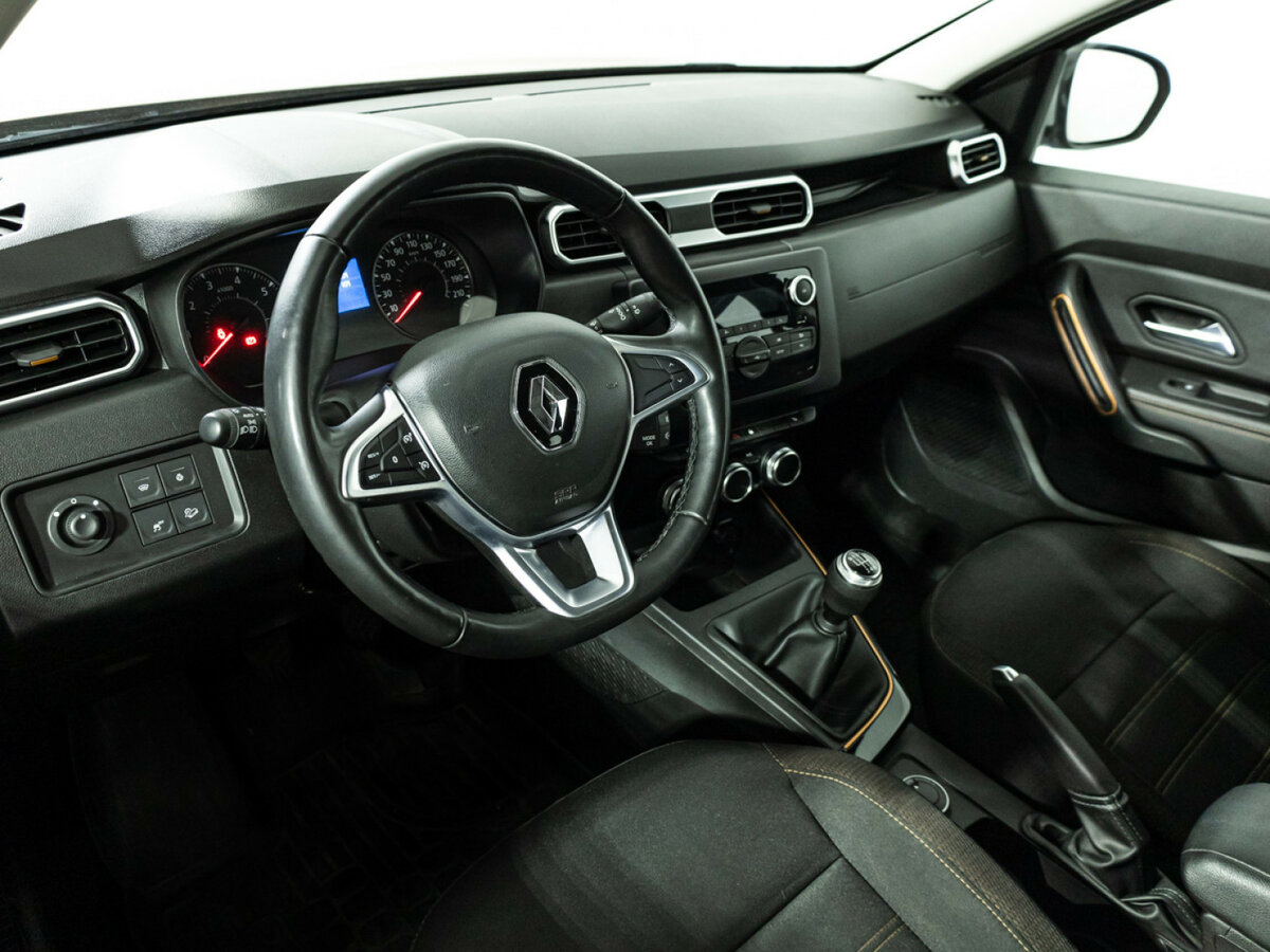 Купить Renault Duster с пробегом. Фото: #10