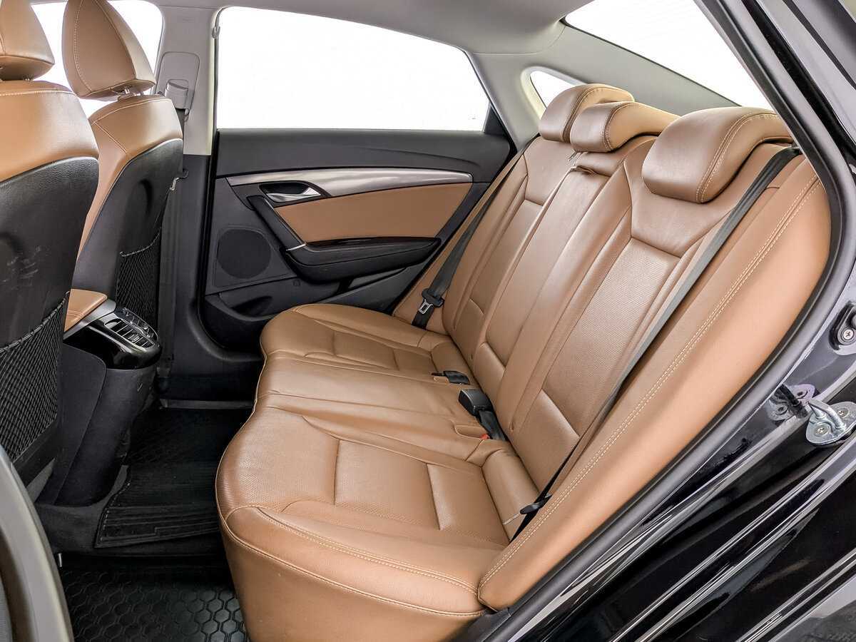 Купить Hyundai i40 с пробегом. Фото: #11