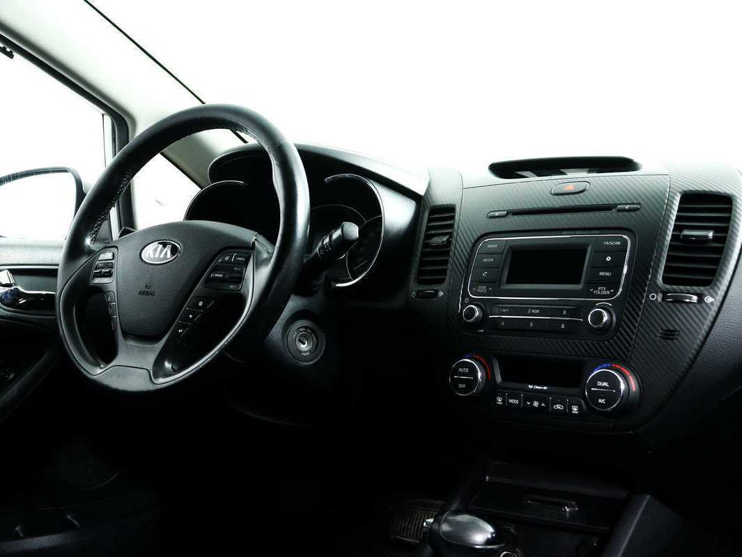 Купить Kia Cerato с пробегом. Фото: #8