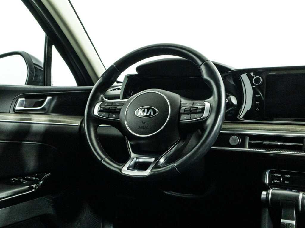 Купить Kia K5 с пробегом. Фото: #14