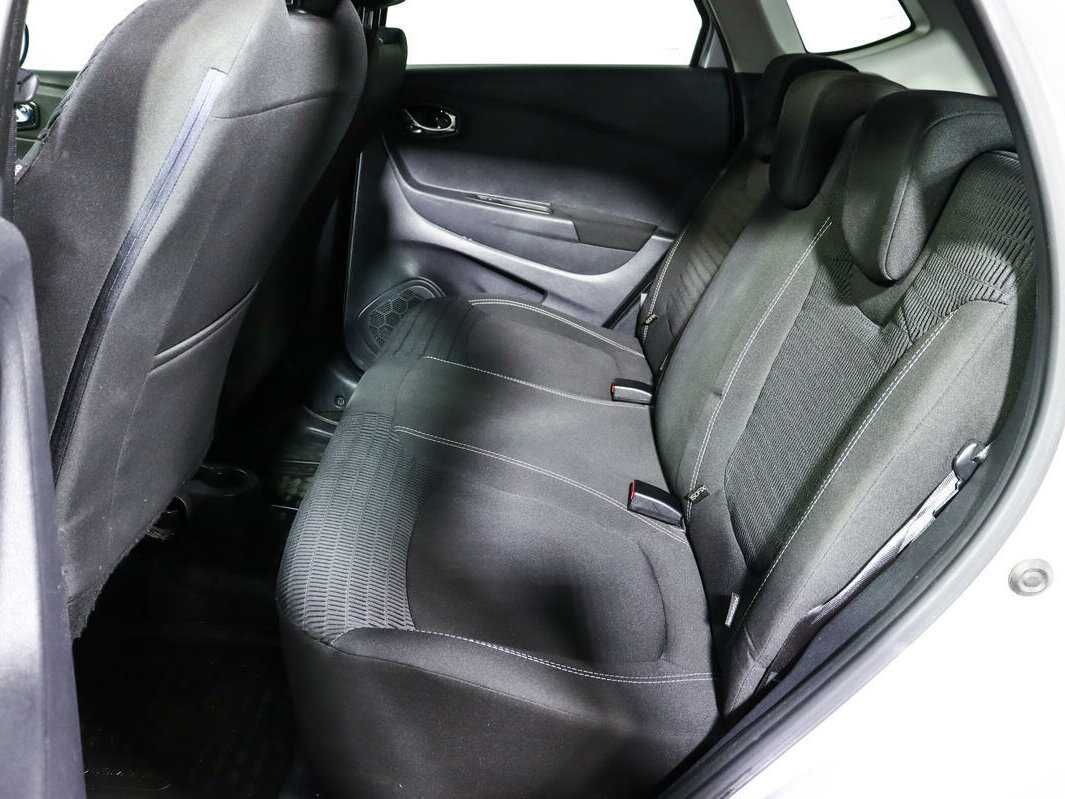 Купить Renault Kaptur с пробегом. Фото: #9