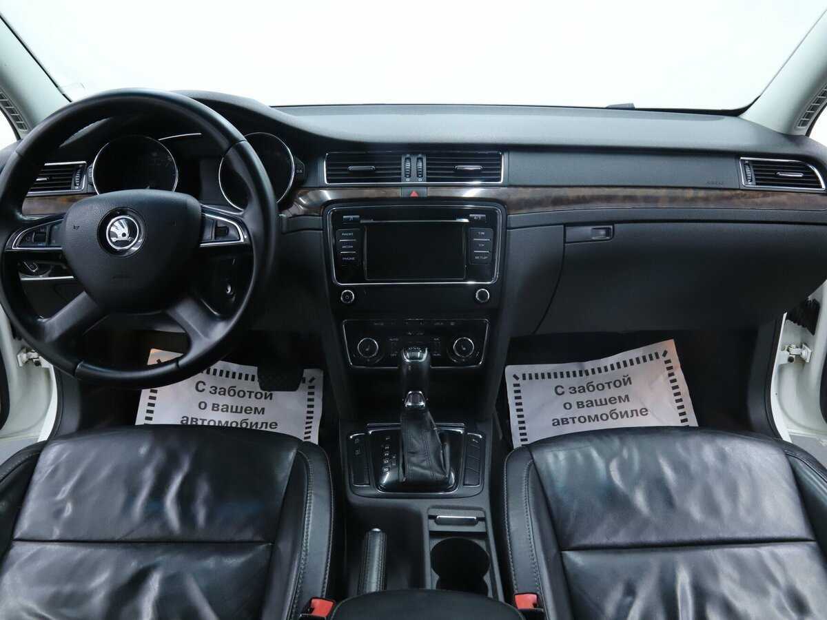 Купить Skoda Superb с пробегом. Фото: #9