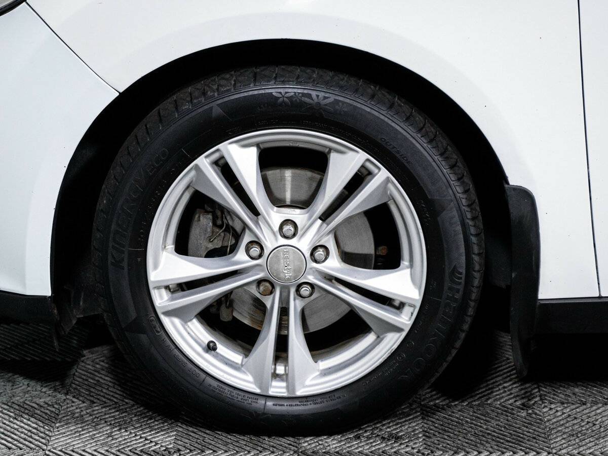 Купить Ford Focus с пробегом. Фото: #13