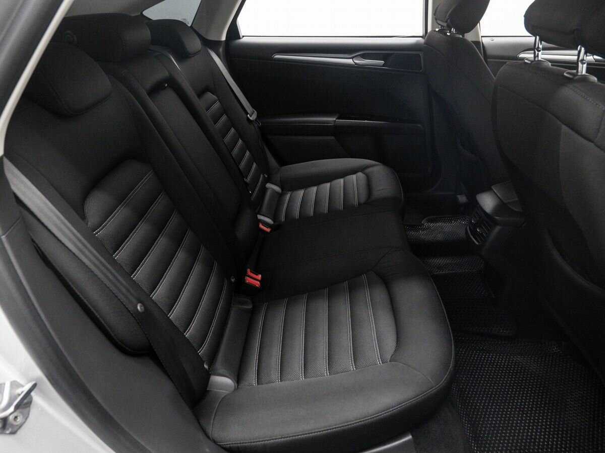 Купить Ford Mondeo с пробегом. Фото: #10