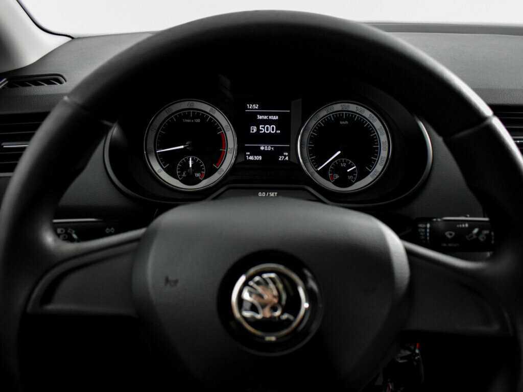 Купить Skoda Octavia с пробегом. Фото: #12