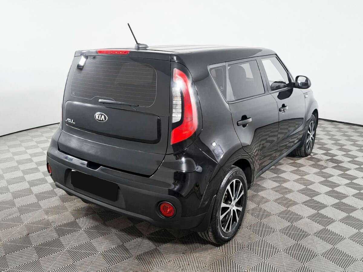 Купить Kia Soul с пробегом. Фото: #4