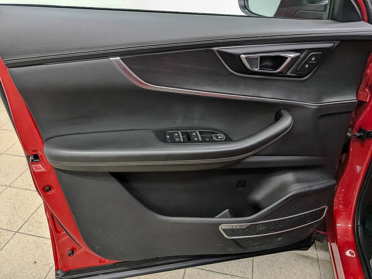 Купить Chery Tiggo 8 с пробегом. Фото: #20