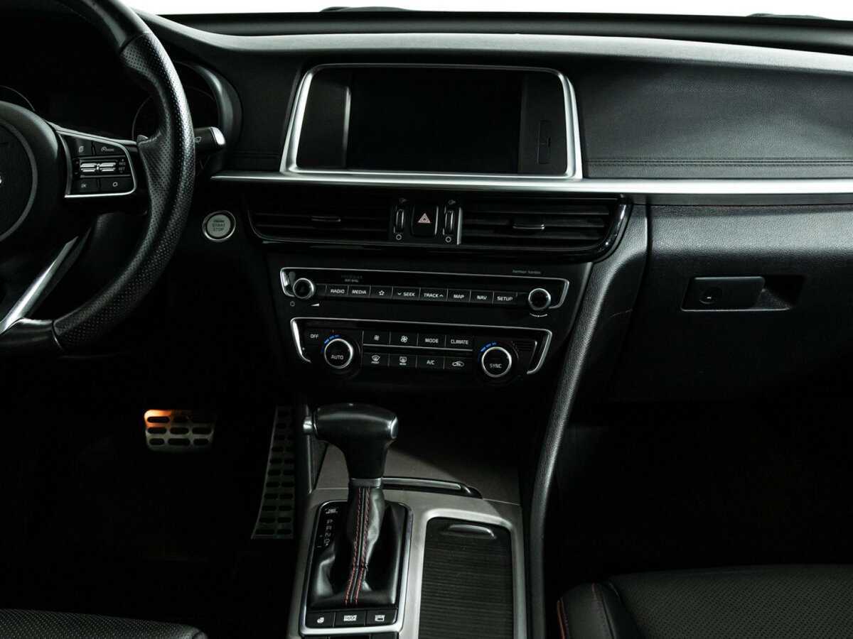 Купить Kia Optima с пробегом. Фото: #13