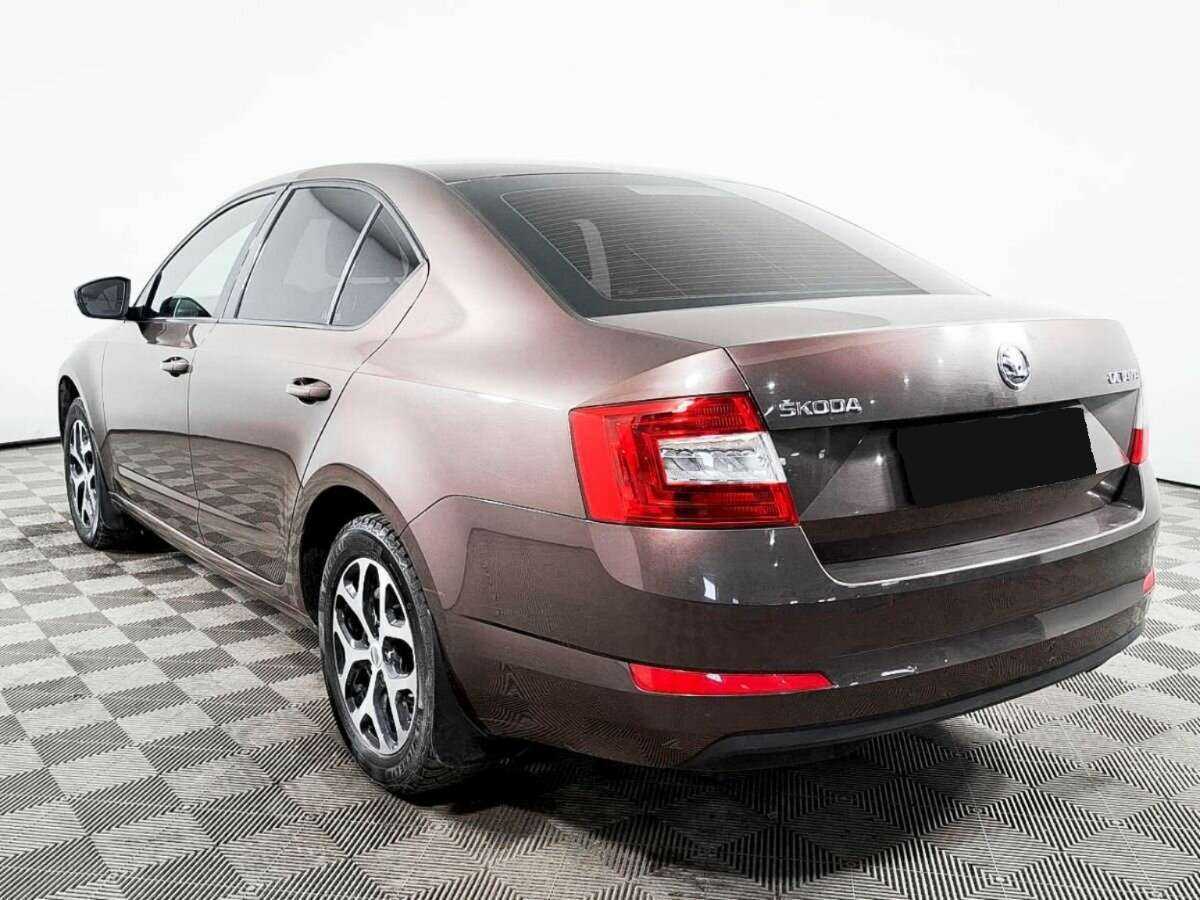 Купить Skoda Octavia с пробегом. Фото: #5