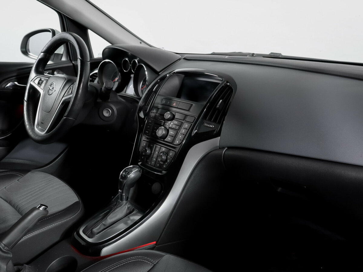 Купить Opel Astra с пробегом. Фото: #6