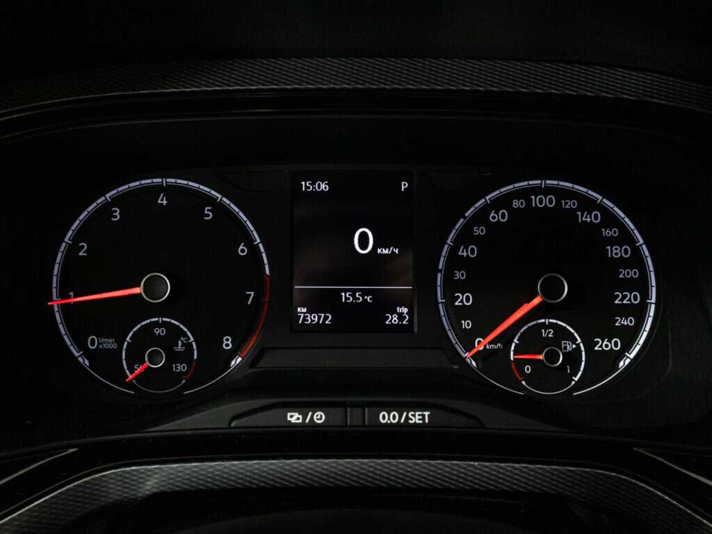 Купить Volkswagen Polo с пробегом. Фото: #11