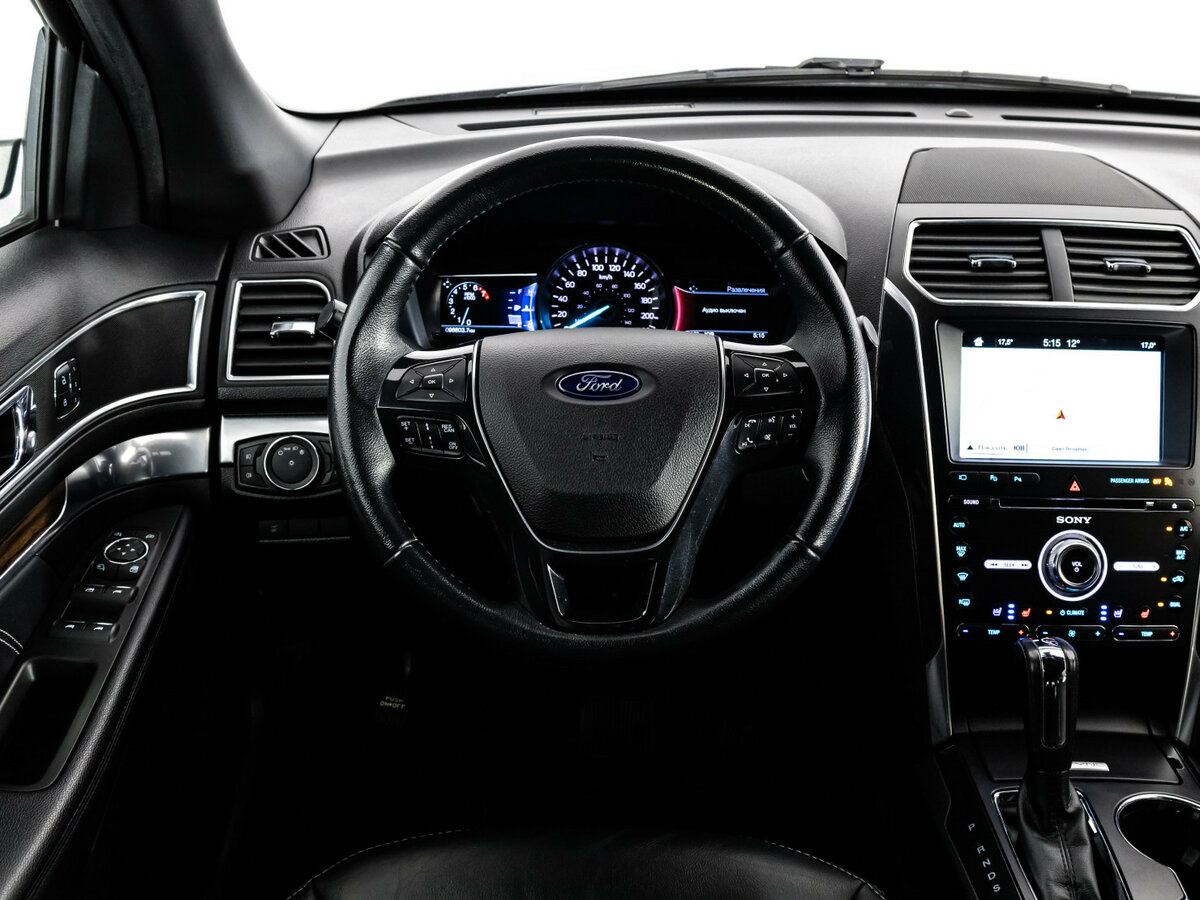 Купить Ford Explorer с пробегом. Фото: #9