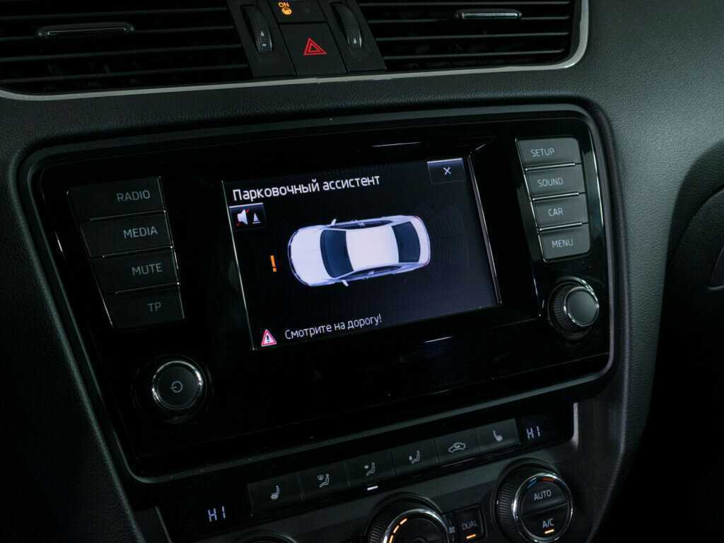 Купить Skoda Octavia с пробегом. Фото: #12