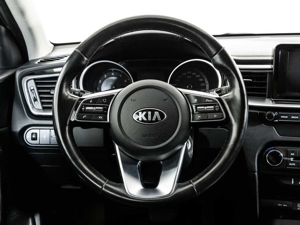 Купить Kia Ceed с пробегом. Фото: #11