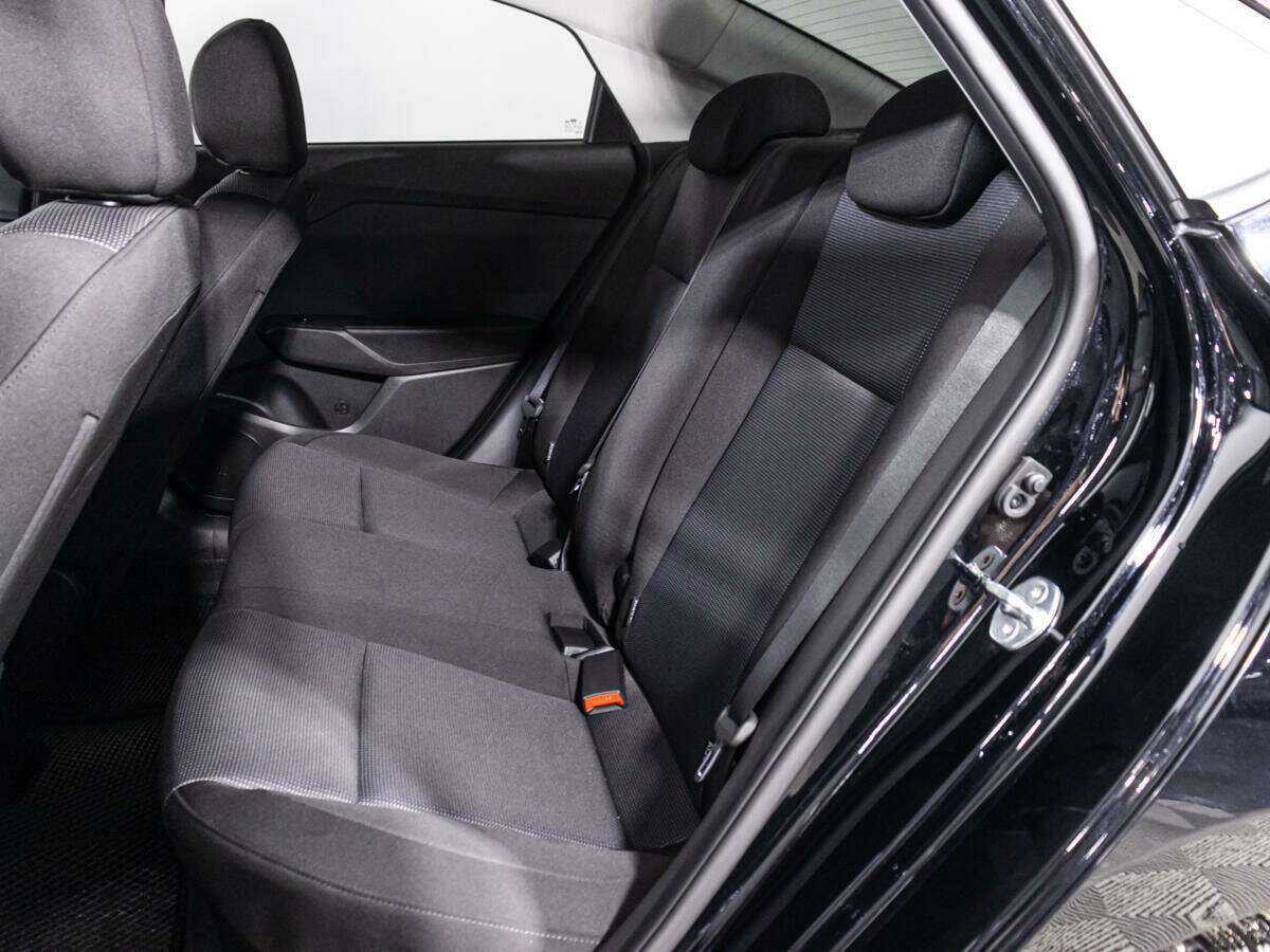 Купить Hyundai Solaris с пробегом. Фото: #9