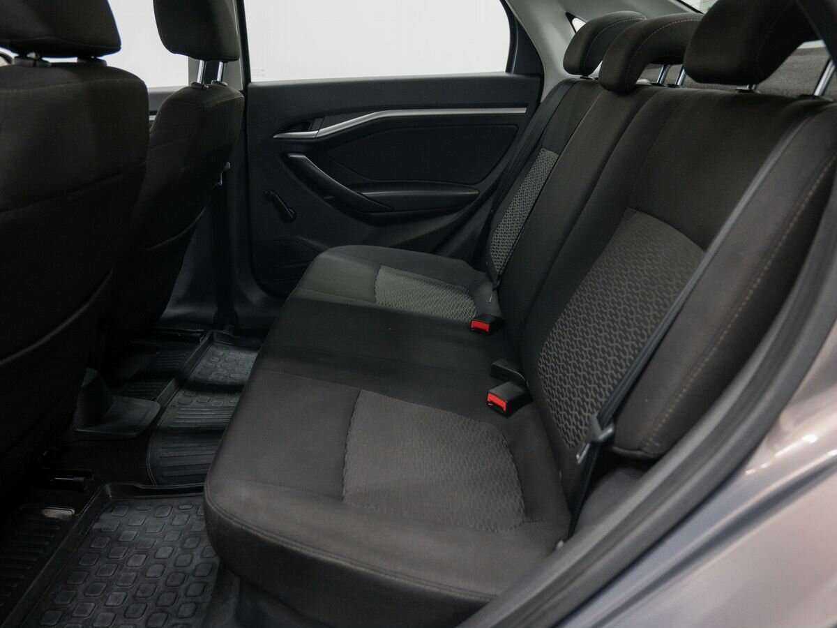 Купить Lada (ВАЗ) Vesta с пробегом. Фото: #11