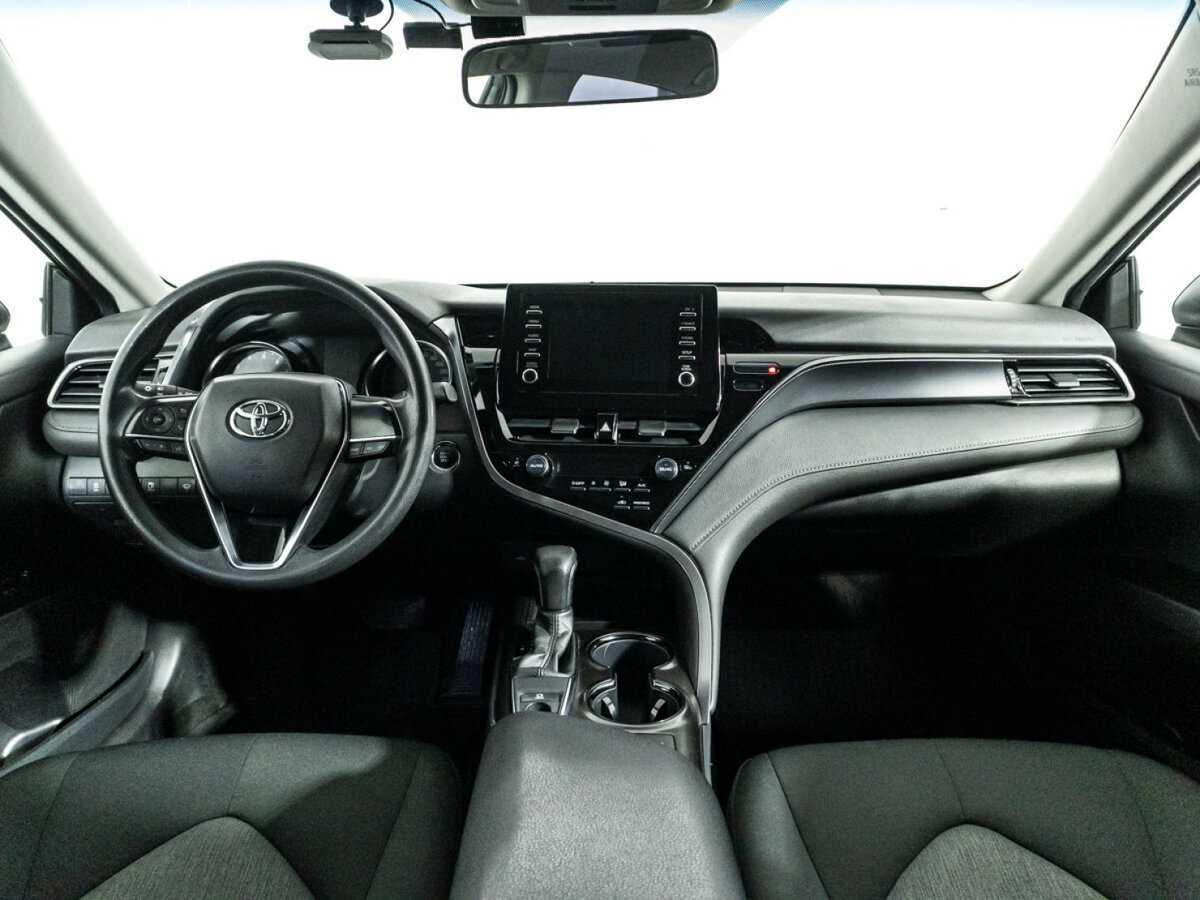 Купить Toyota Camry с пробегом. Фото: #12