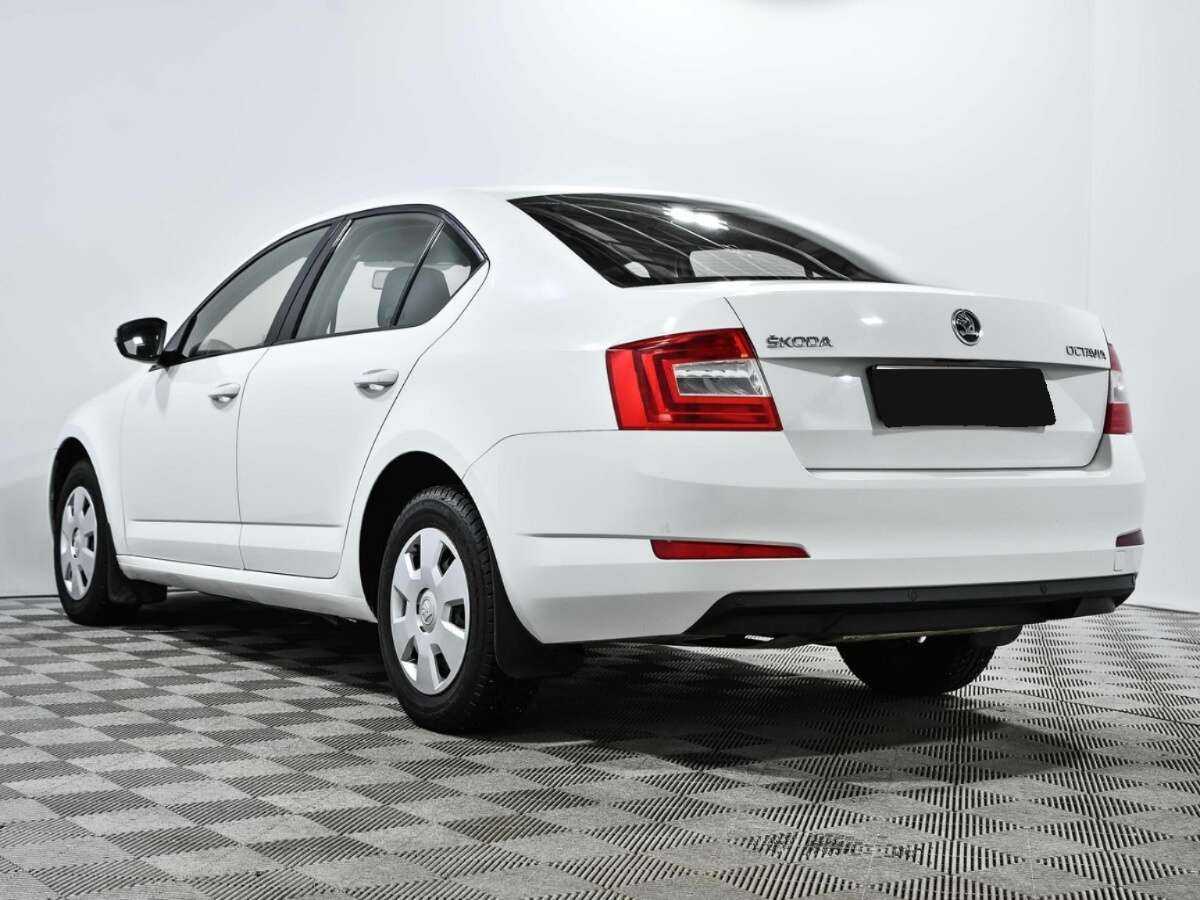 Купить Skoda Octavia с пробегом. Фото: #5