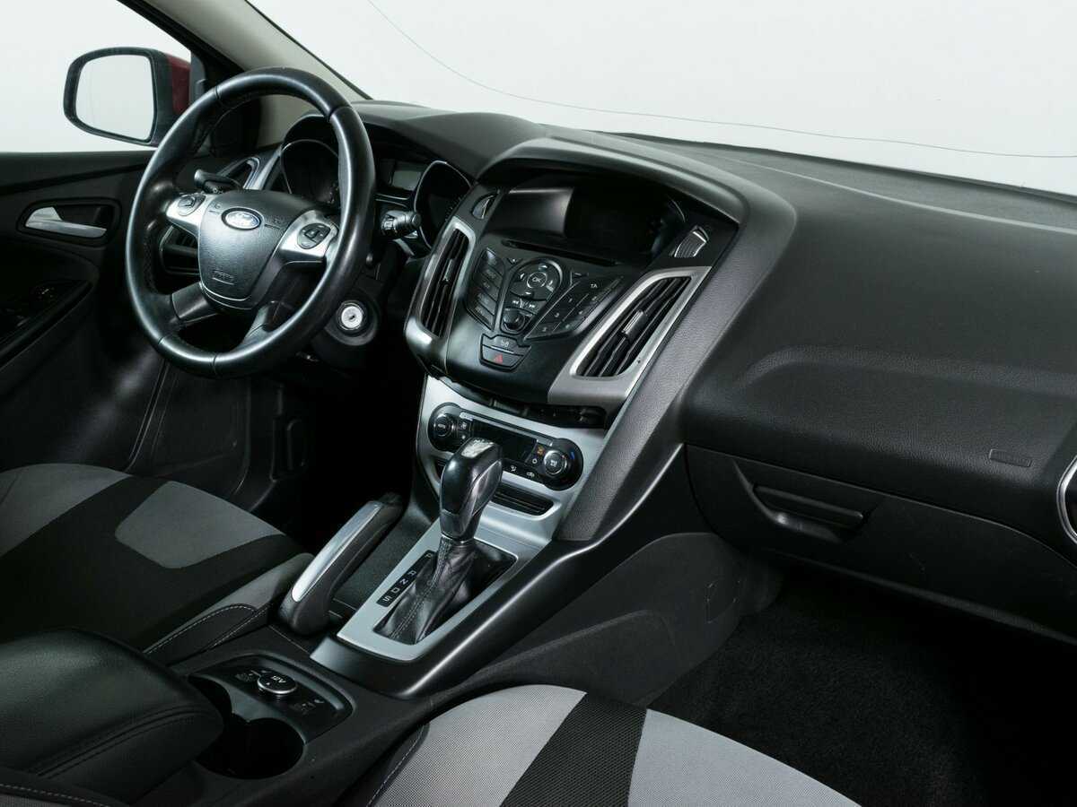 Купить Ford Focus с пробегом. Фото: #7