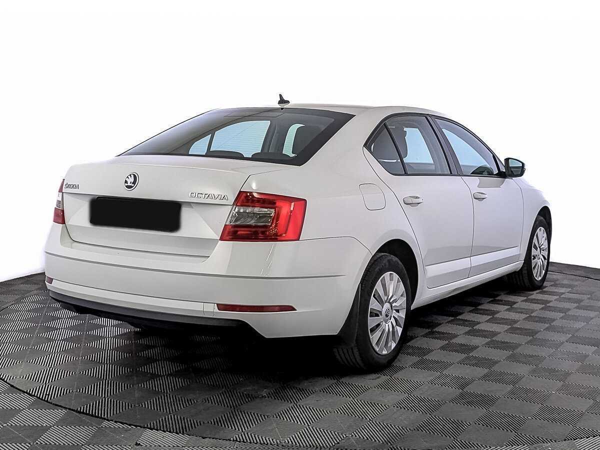 Купить Skoda Octavia с пробегом. Фото: #4