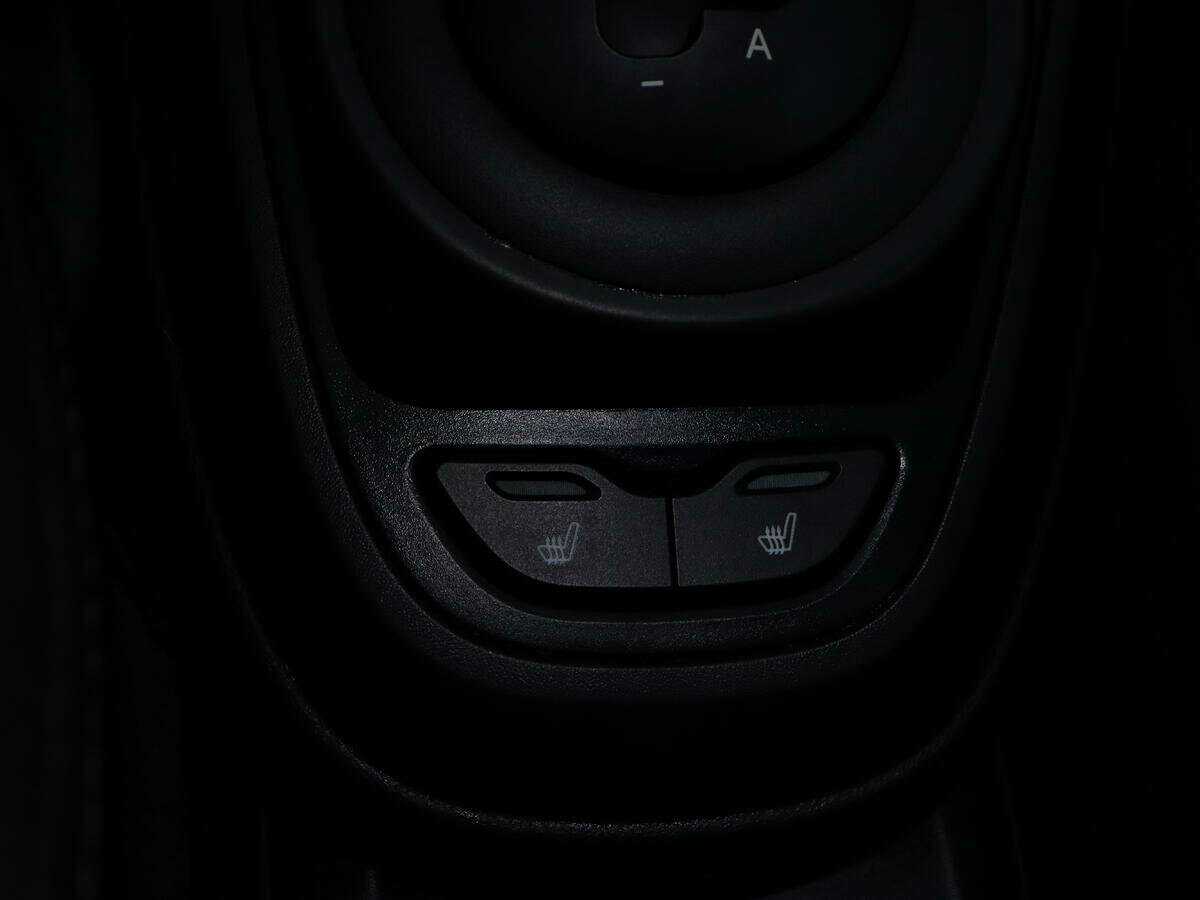 Купить Lada (ВАЗ) Vesta с пробегом. Фото: #17