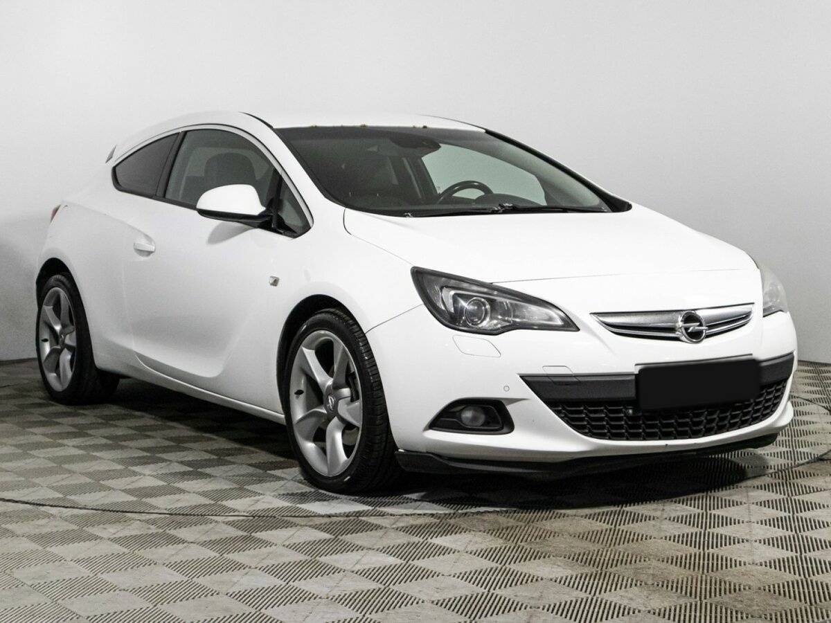 Купить Opel Astra с пробегом. Фото: #2
