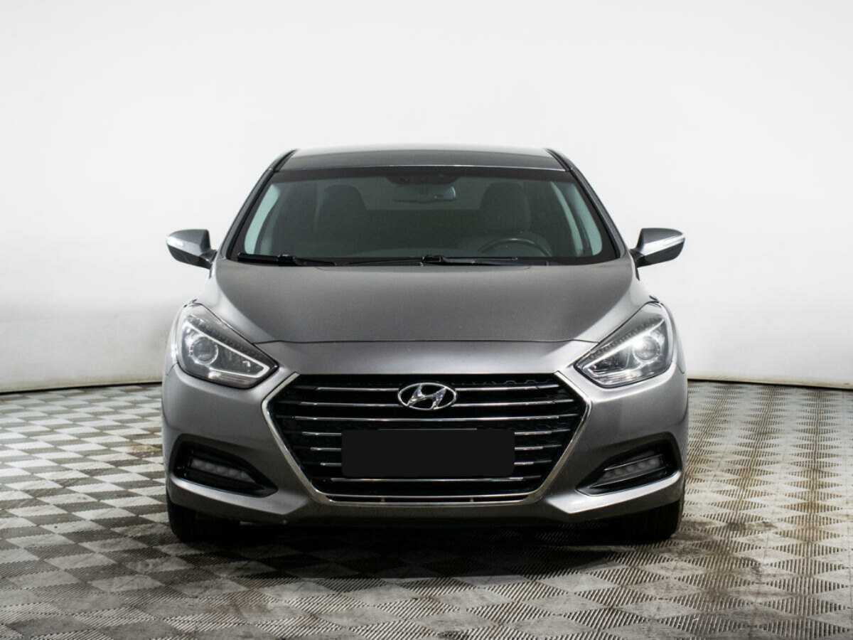 Купить Hyundai i40 с пробегом. Фото: #1