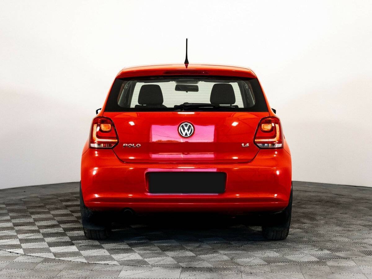 Купить Volkswagen Polo с пробегом. Фото: #5