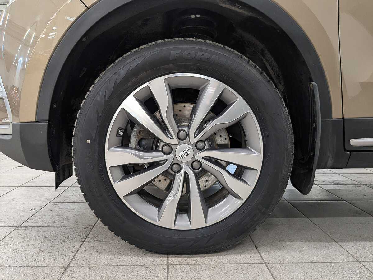 Купить Geely Atlas с пробегом. Фото: #11