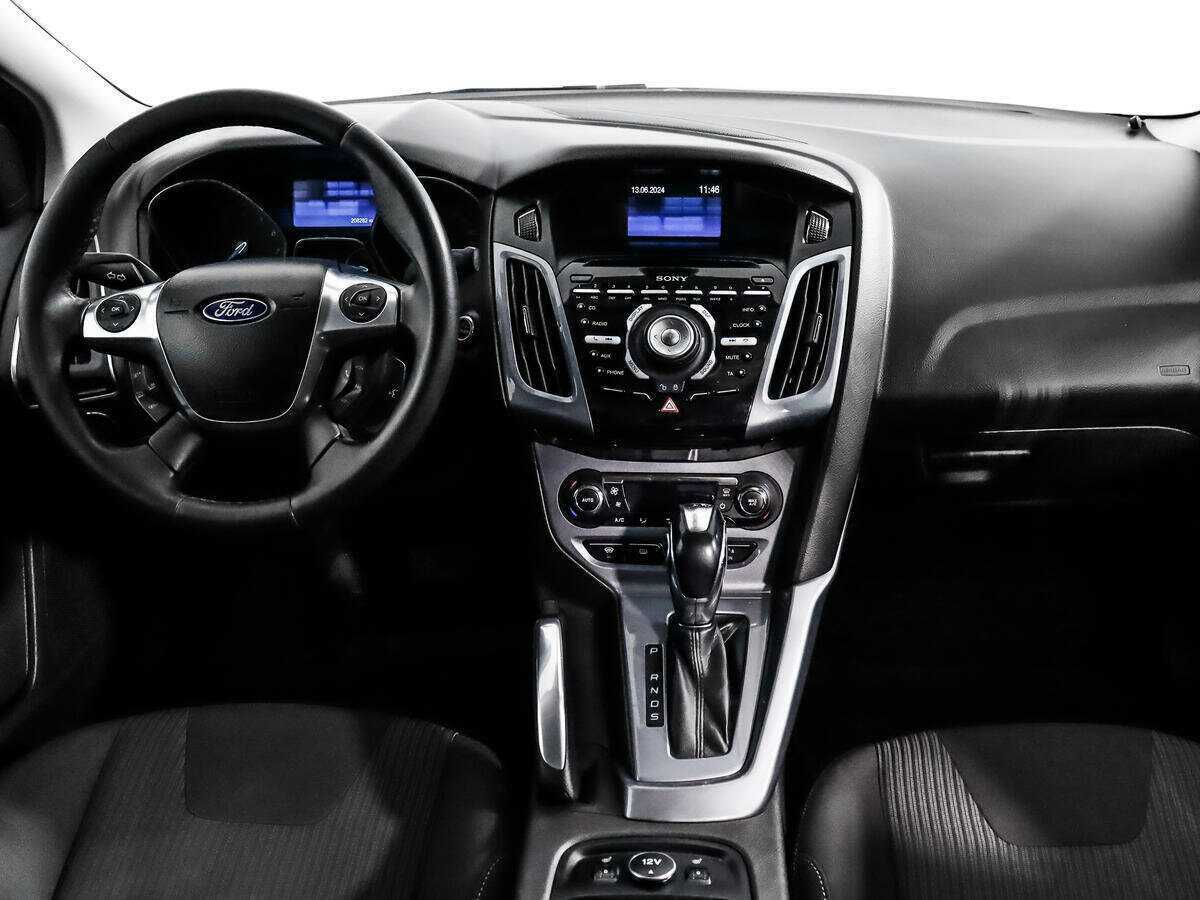 Купить Ford Focus с пробегом. Фото: #9