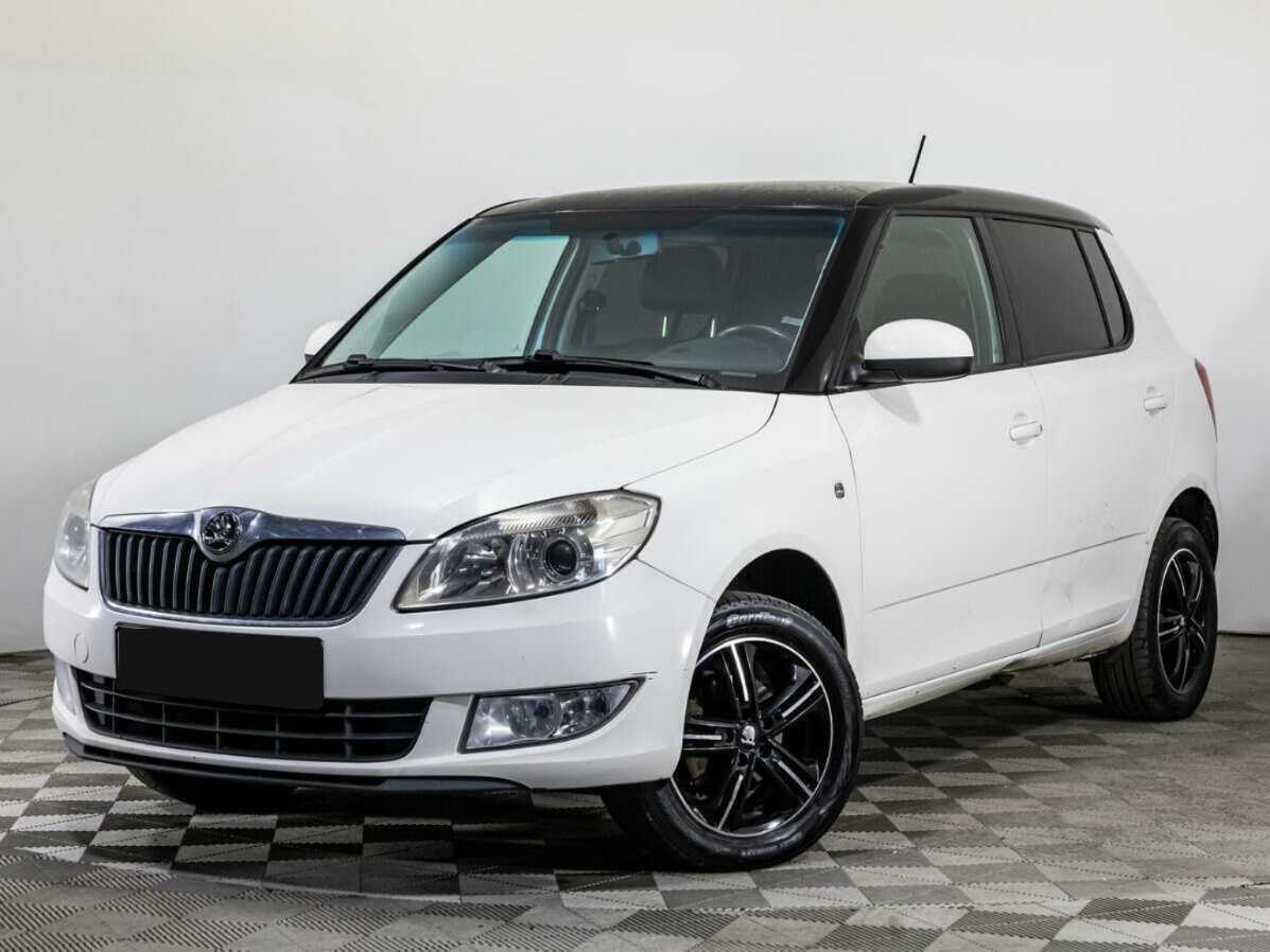 Купить Skoda Fabia с пробегом. Посмотреть фото