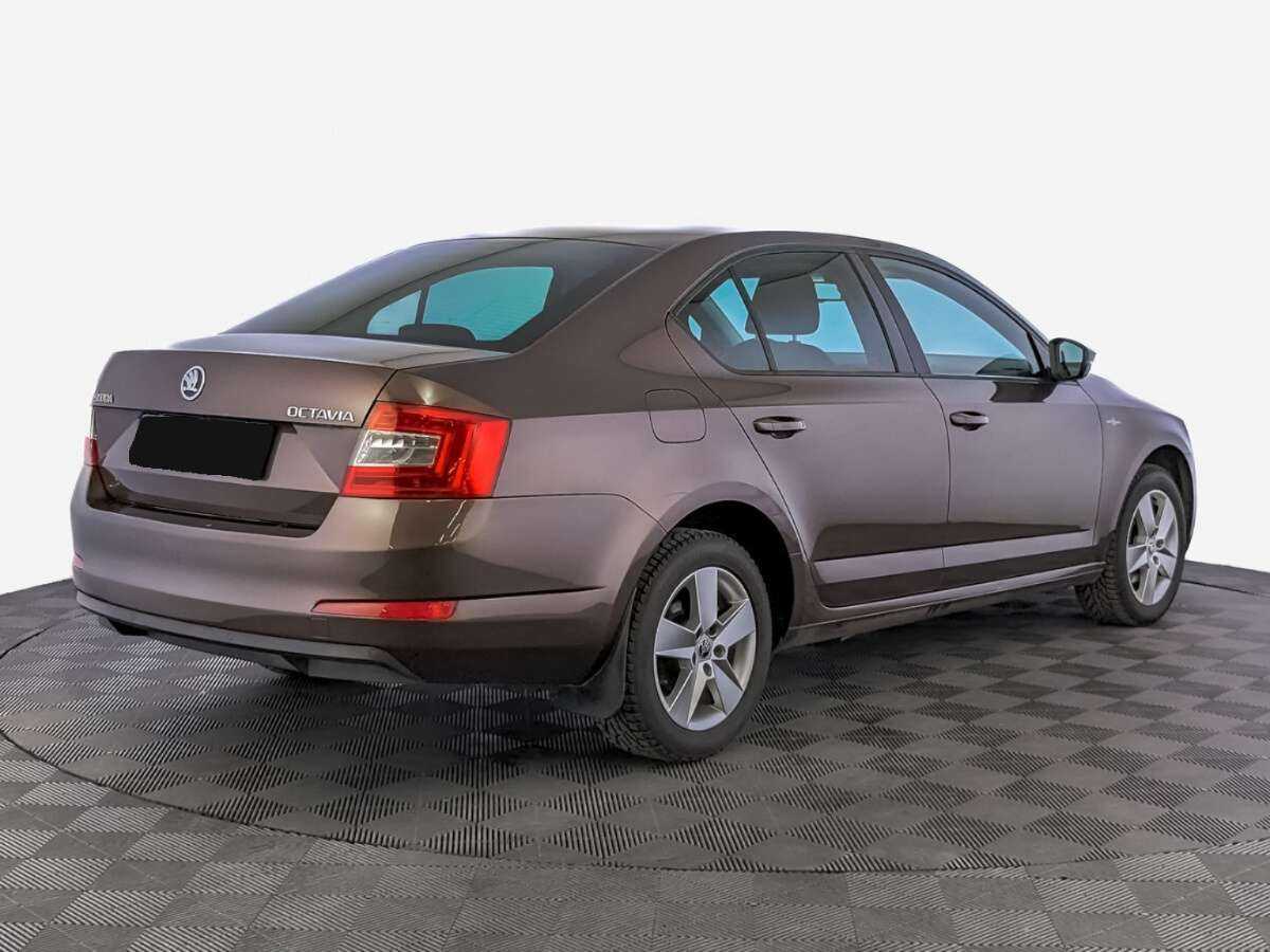 Купить Skoda Octavia с пробегом. Фото: #4