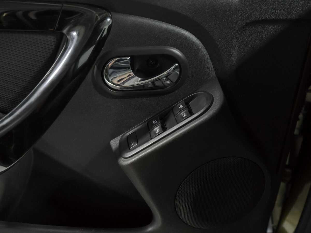 Купить Renault Duster с пробегом. Фото: #11