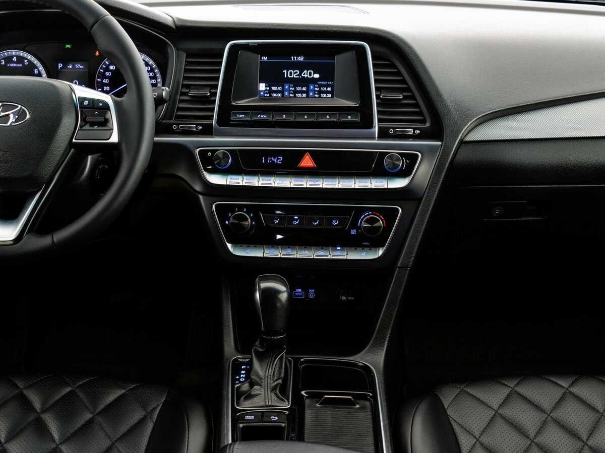 Купить Hyundai Sonata с пробегом. Фото: #16