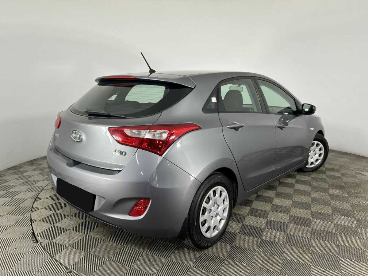 Купить Hyundai i30 с пробегом. Фото: #5
