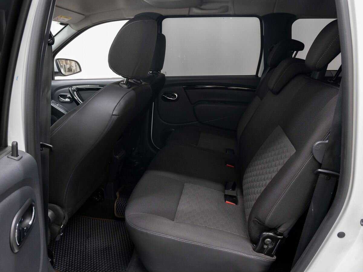 Купить Lada (ВАЗ) Largus с пробегом. Фото: #8