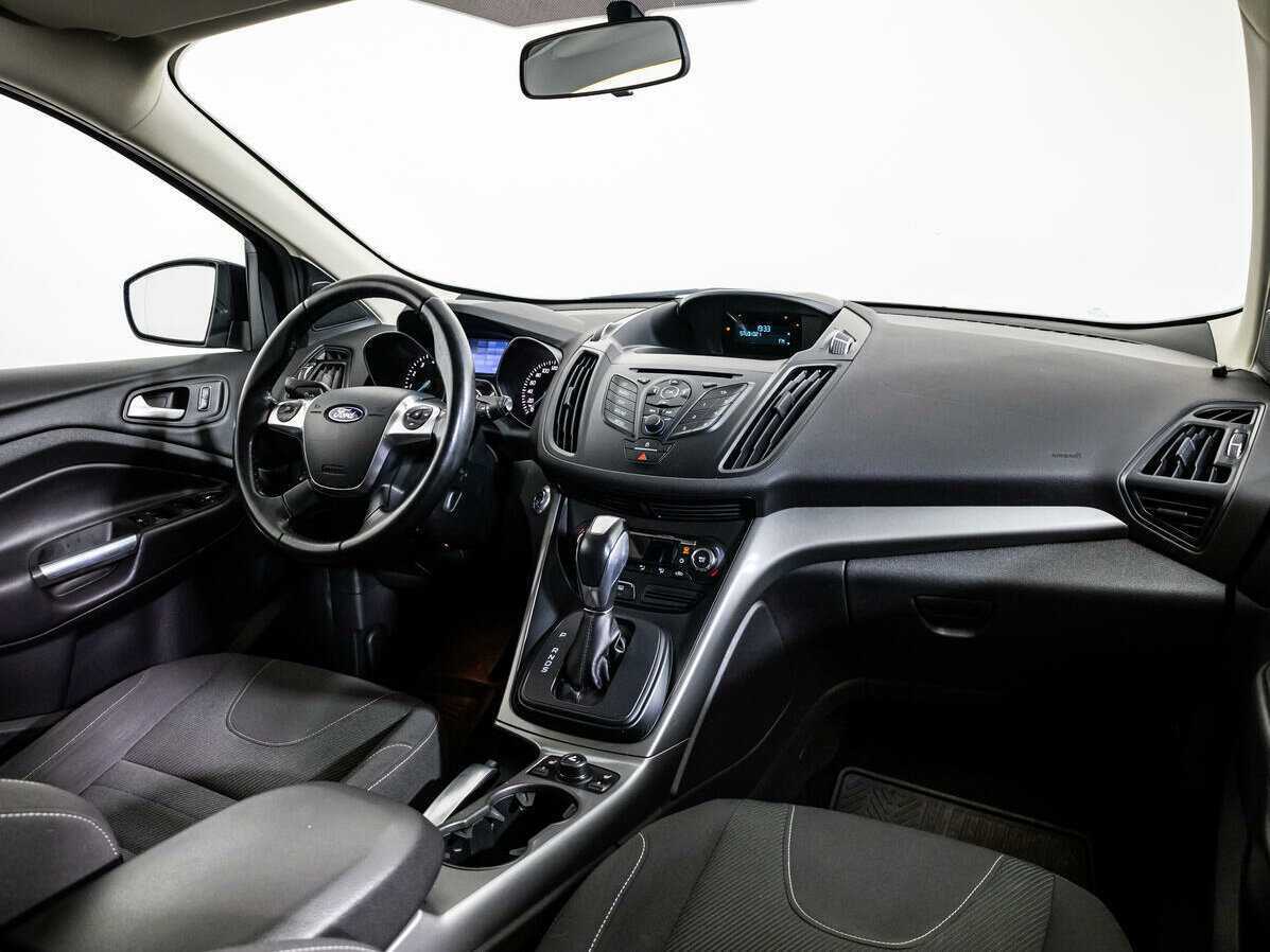 Купить Ford Kuga с пробегом. Фото: #8