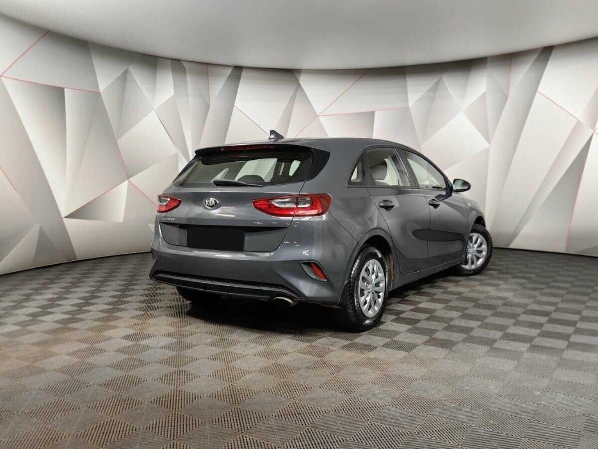 Купить Kia Ceed с пробегом. Фото: #1