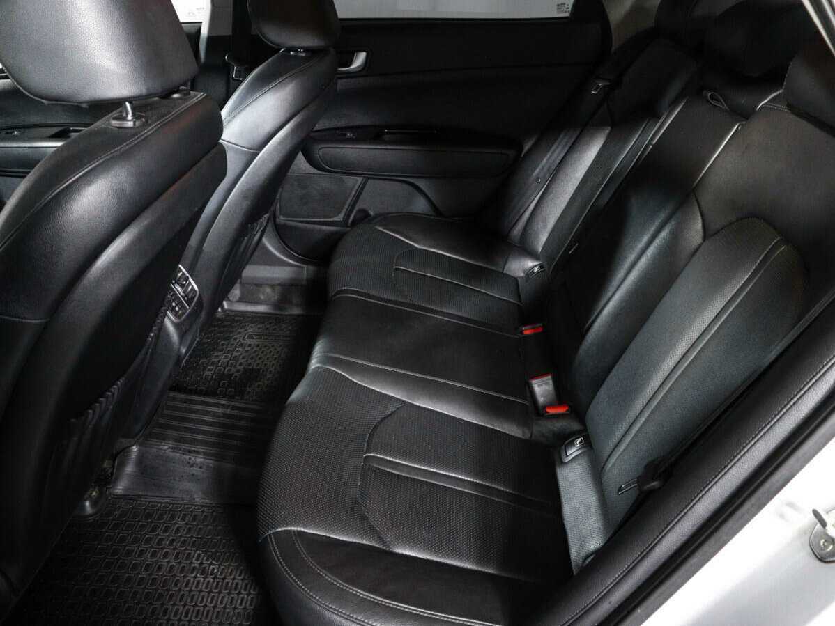 Купить Kia Optima с пробегом. Фото: #9