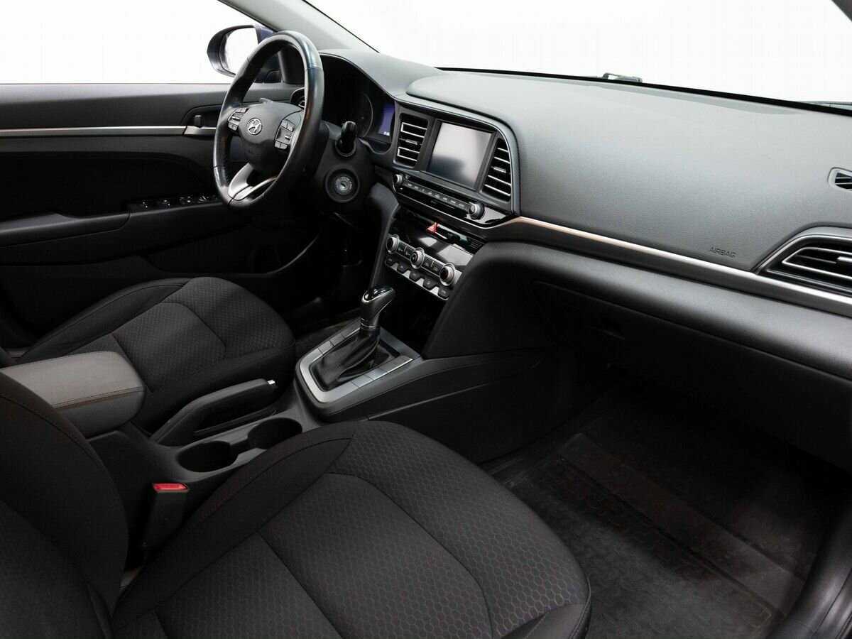 Купить Hyundai Elantra с пробегом. Фото: #12