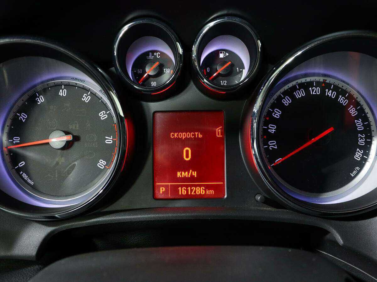 Купить Opel Astra с пробегом. Фото: #10