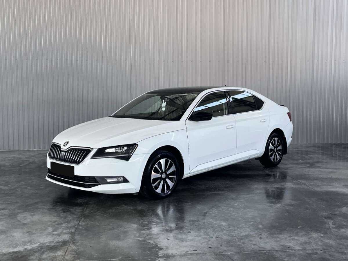 Купить Skoda Superb с пробегом. Фото: #0